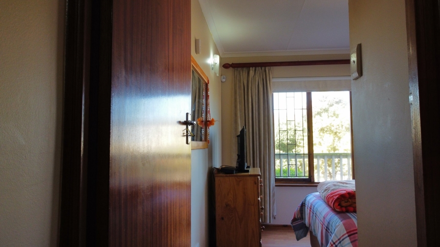 5 Bedroom Property for Sale in Hersham Western Cape